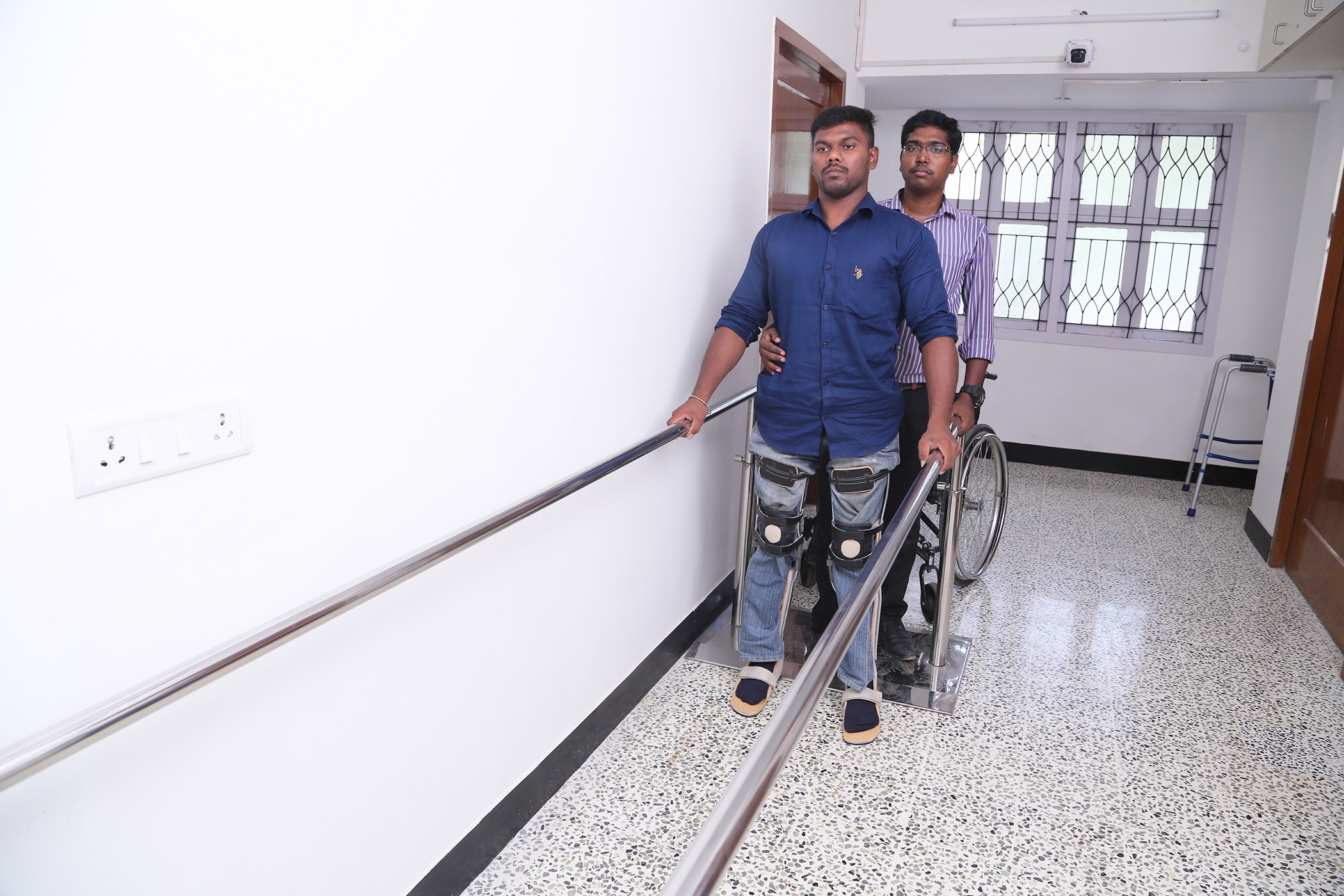 Paralyzed man walks again with the help of physiotherapist at Hamsa Rehab Center, Chennai